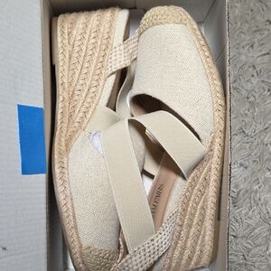 Dream Pairs Beige Espadrille Wedge Sandals